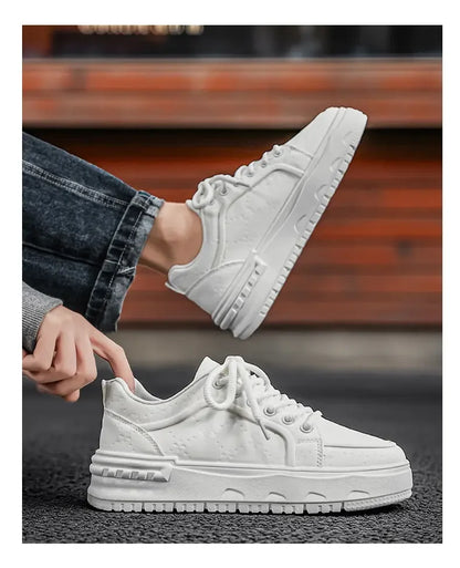 Sneakers Casual Mens Original Designer Solid Board Shoes Fashion Leather Breathable Height Increased Flat Platform Sports Shoes