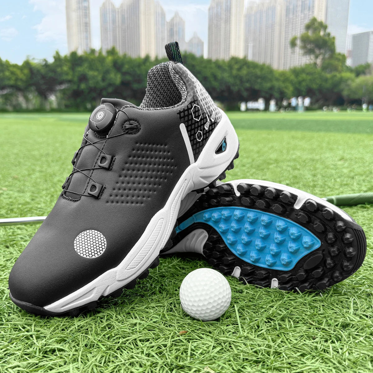 Men's outdoor leisure sports peak sneakers are suitable for various grass activities, durable and strong grip