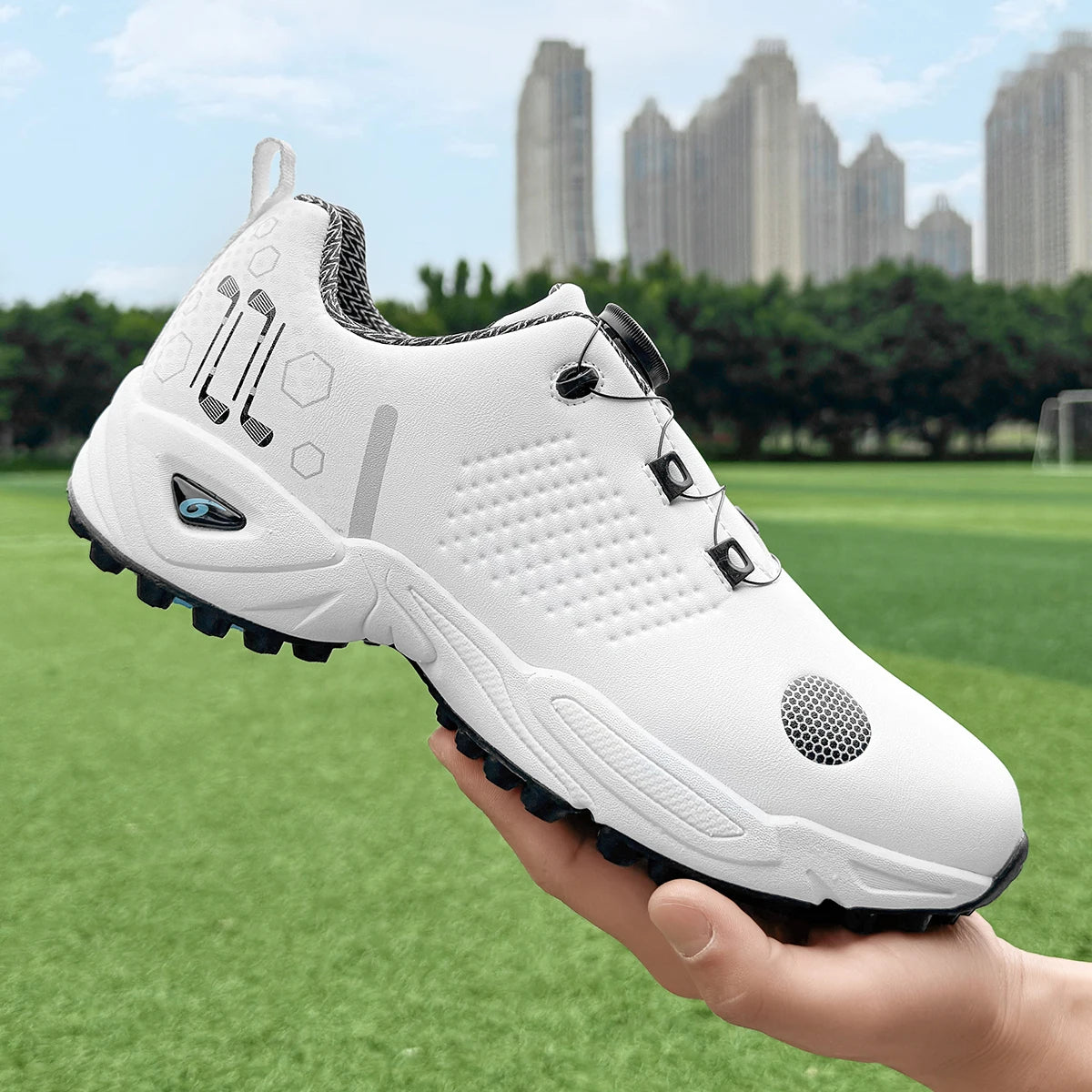 Men's outdoor leisure sports peak sneakers are suitable for various grass activities, durable and strong grip