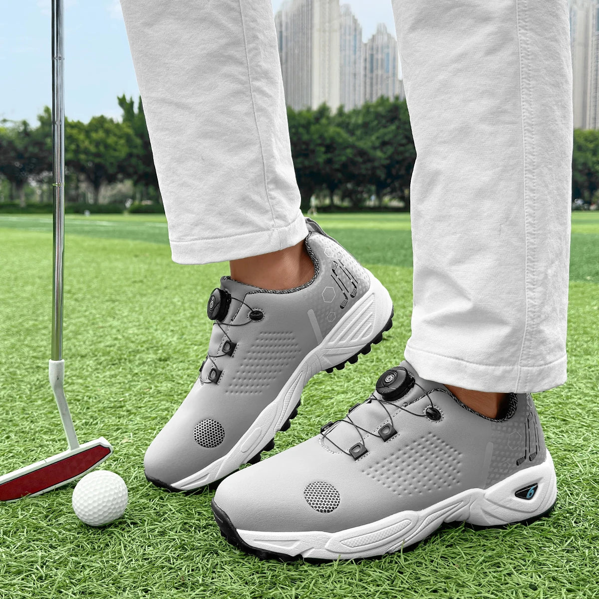 Men's outdoor leisure sports peak sneakers are suitable for various grass activities, durable and strong grip