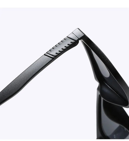 Luxury Men Sunglasses Fashion Vintage Square Ultra Light Frame Driving Fishing Sun Glasses For Man Eyewear