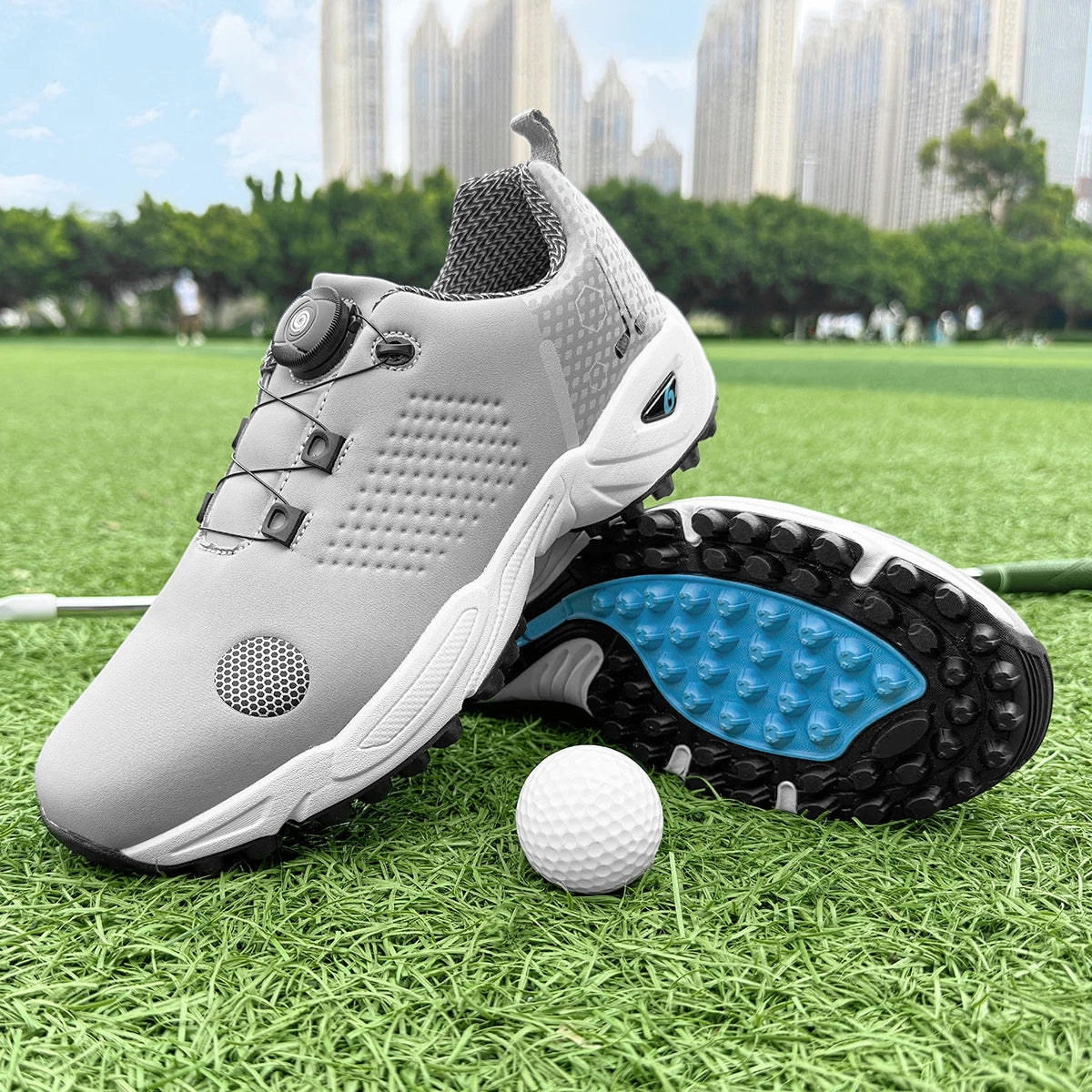 Men's outdoor leisure sports peak sneakers are suitable for various grass activities, durable and strong grip